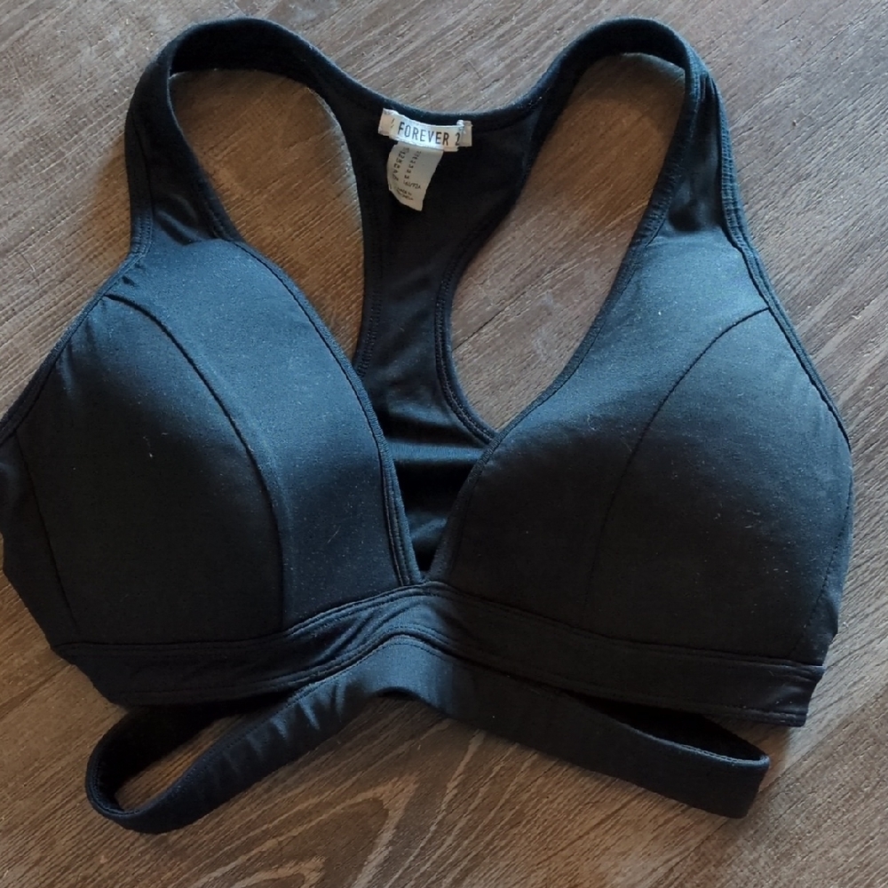 Forever 21 Black Medium Support Sports Bra
